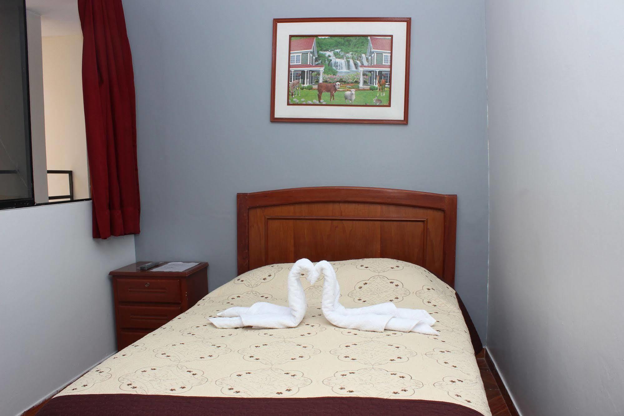 Hostal Las Fresas Lima Airport Callao Exterior foto